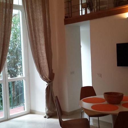 Sea Breeze Apartment Сан Ремо Екстериор снимка