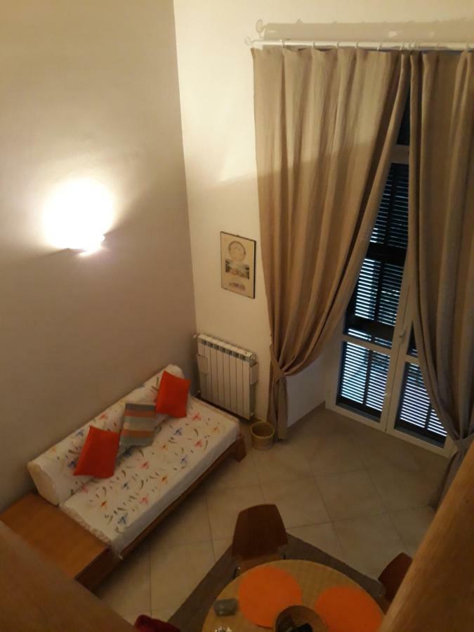 Sea Breeze Apartment Сан Ремо Екстериор снимка